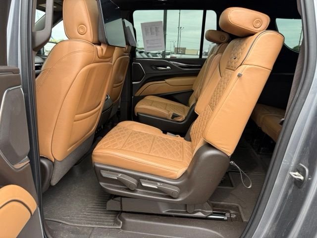 Used 2021 Gray Cadillac Sport image 15