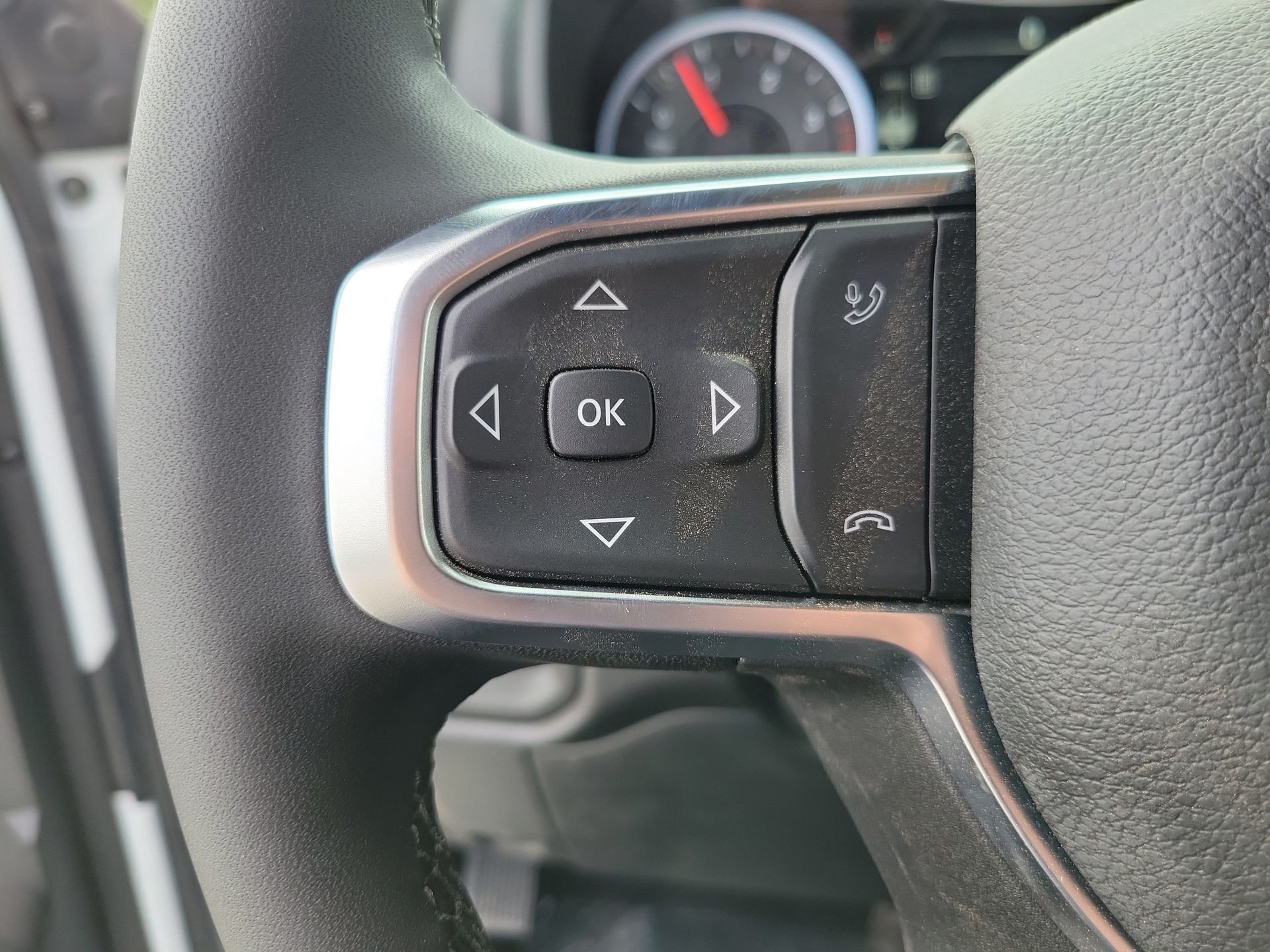 2026 RAM 2500 Big Horn - Photo 6