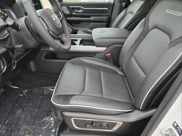 2026 RAM 1500 Laramie - Photo 13