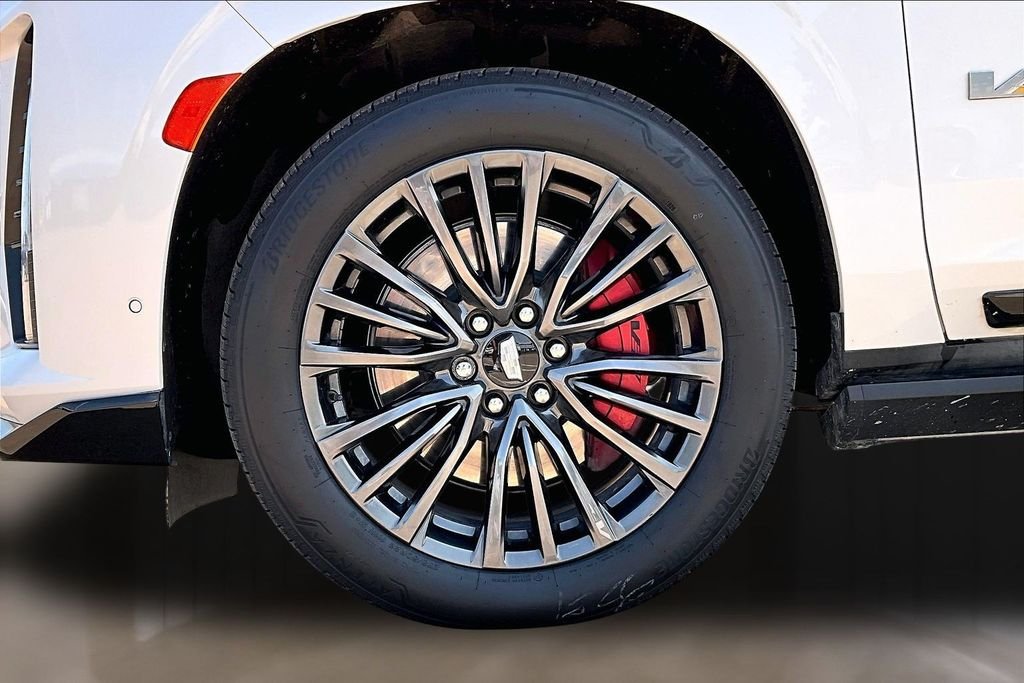 Used 2024 White Cadillac V-Series image 8