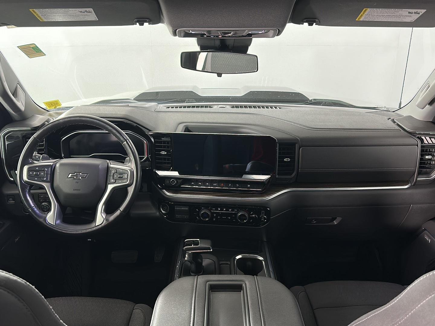 Used 2022 Summit White Chevrolet LT Trail Boss image 21