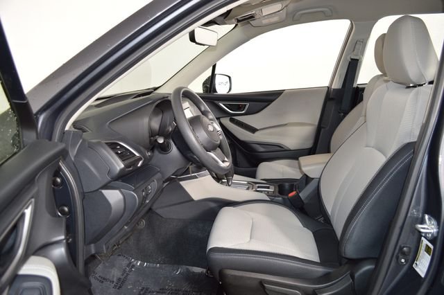 Used 2024 Gray Subaru Base image 26