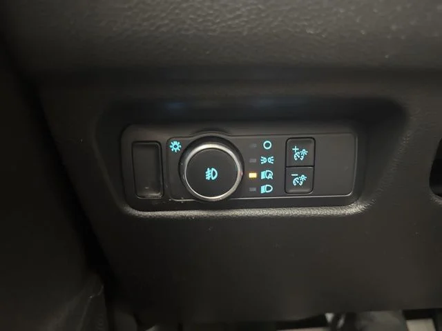 New 2025 Shadow Black Ford XLT image 20