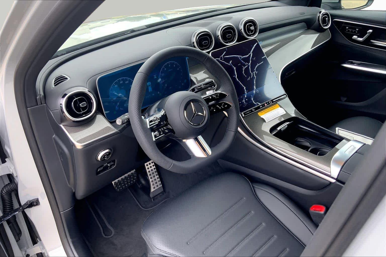 New 2026 MANUFAKTUR Alpine Grey Mercedes-Benz GLC 300 image 8