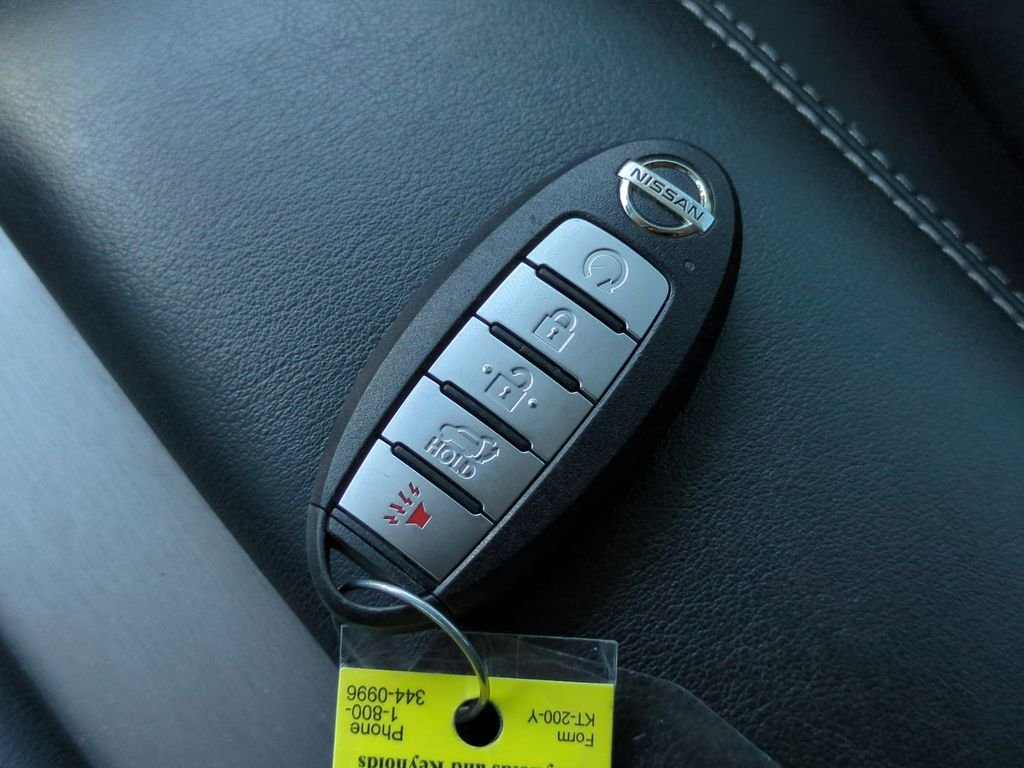 Certified Used 2021 Gray Nissan SL image 29
