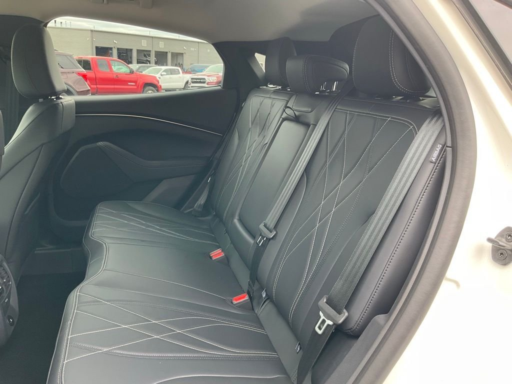 2025 Ford Mustang Mach-E Select - Photo 19