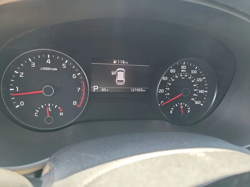 Used 2020 Red Kia SX image 28