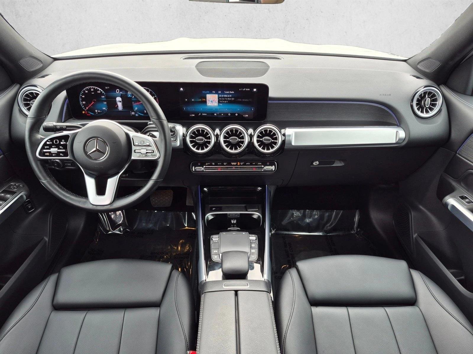 Used 2023 Polar White Mercedes-Benz GLB 250 image 19