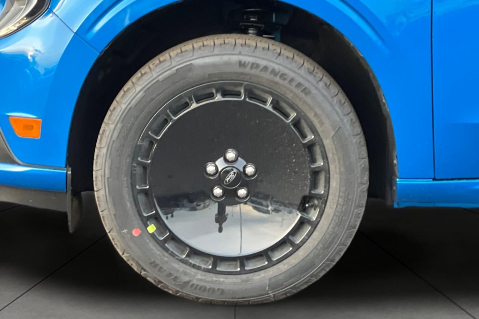 Used 2026 Blue Ford Lobo Standard image 29