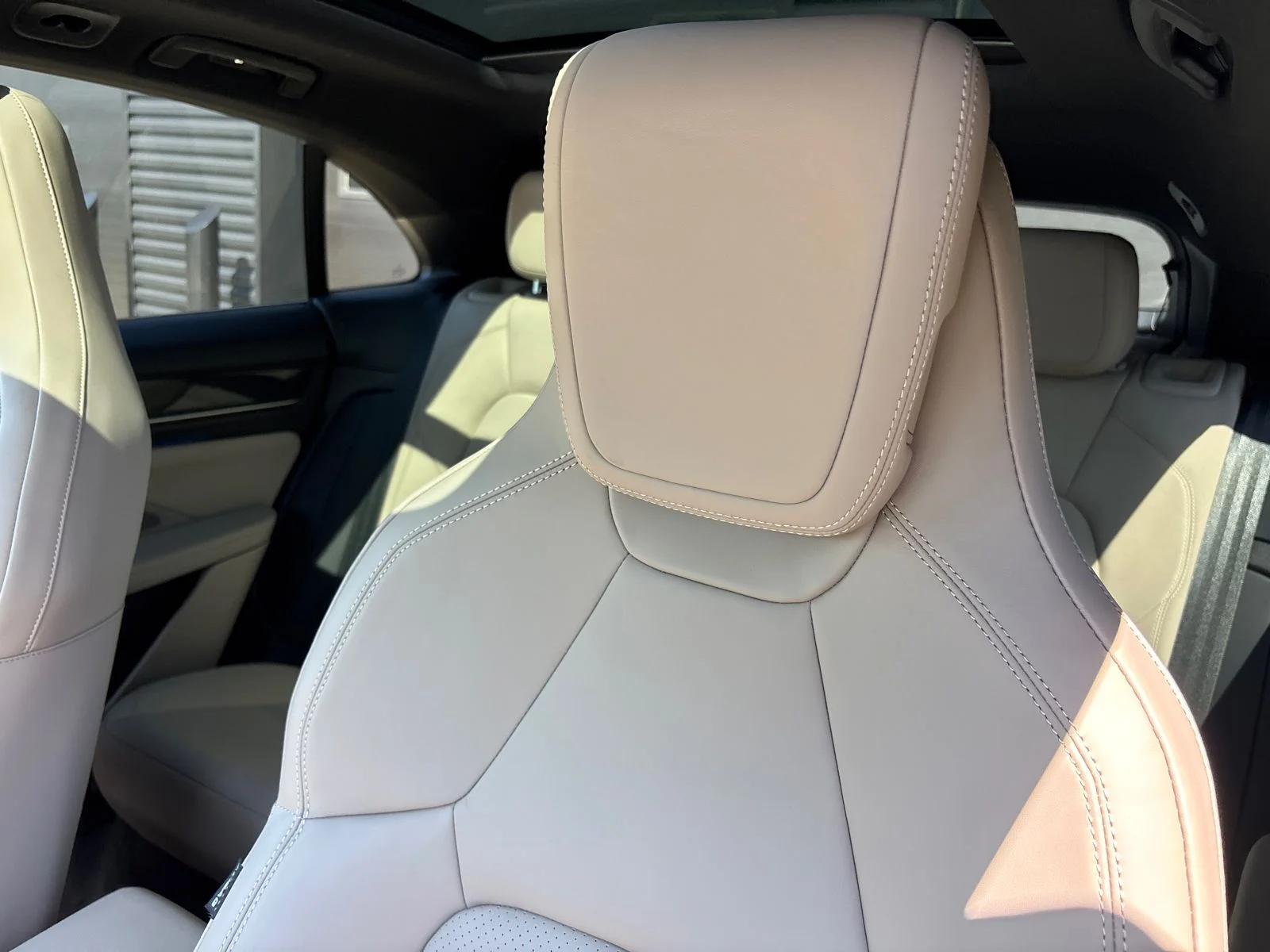 Used 2025 Black Porsche  image 16