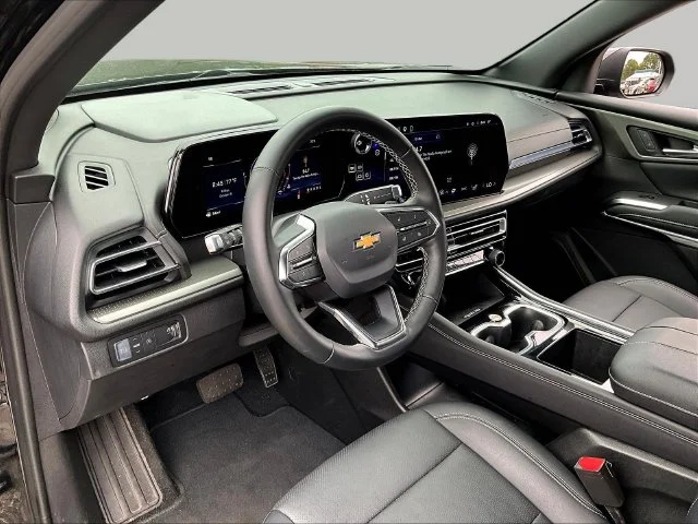 Used 2026 Black Chevrolet LT image 20