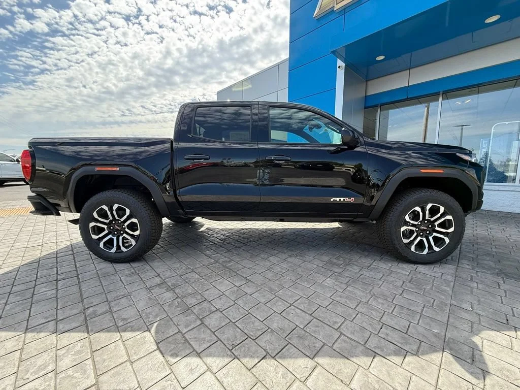 New 2026 Onyx Black GMC AT4 image 13