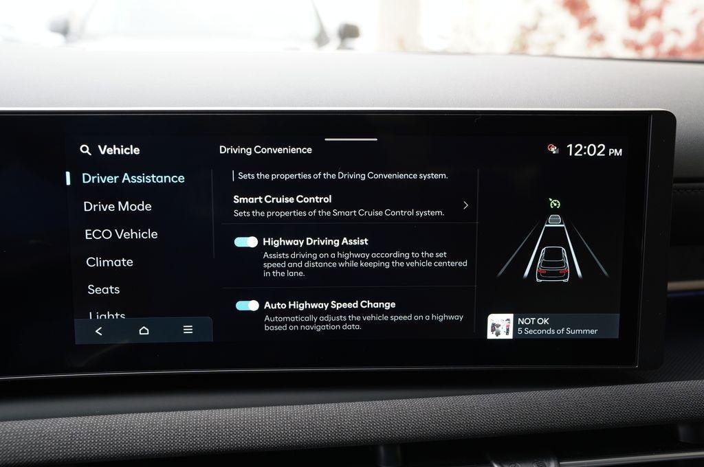 New 2026 Amazon Gray Hyundai Limited image 20