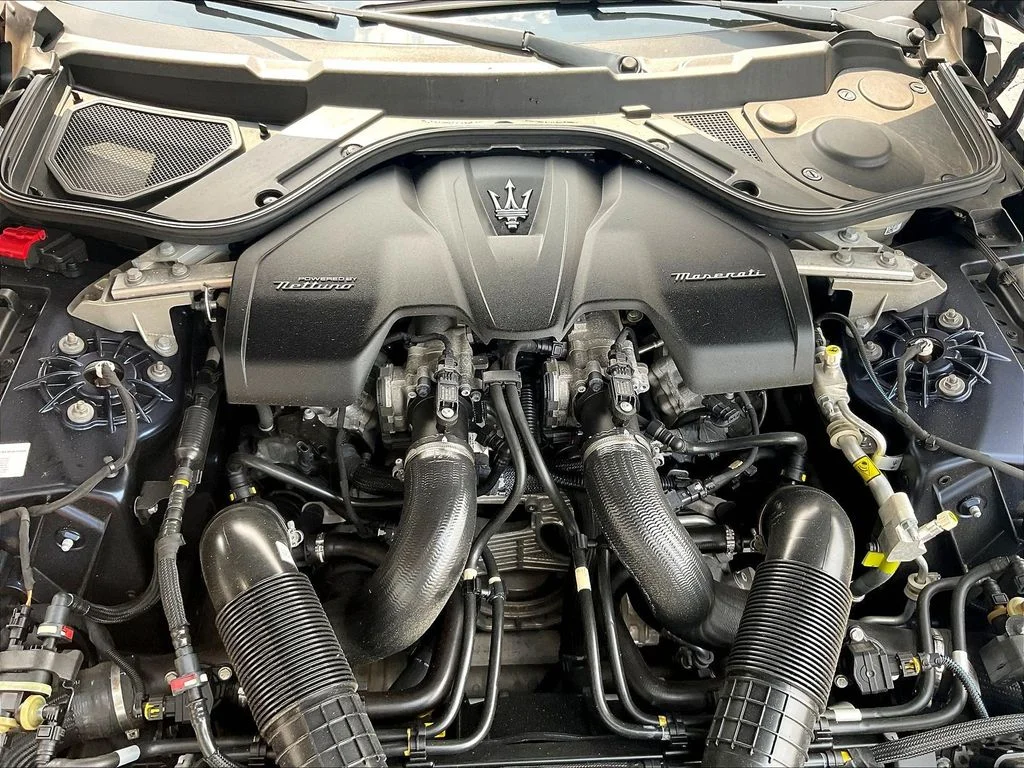 Used 2024  Maserati Trofeo image 29