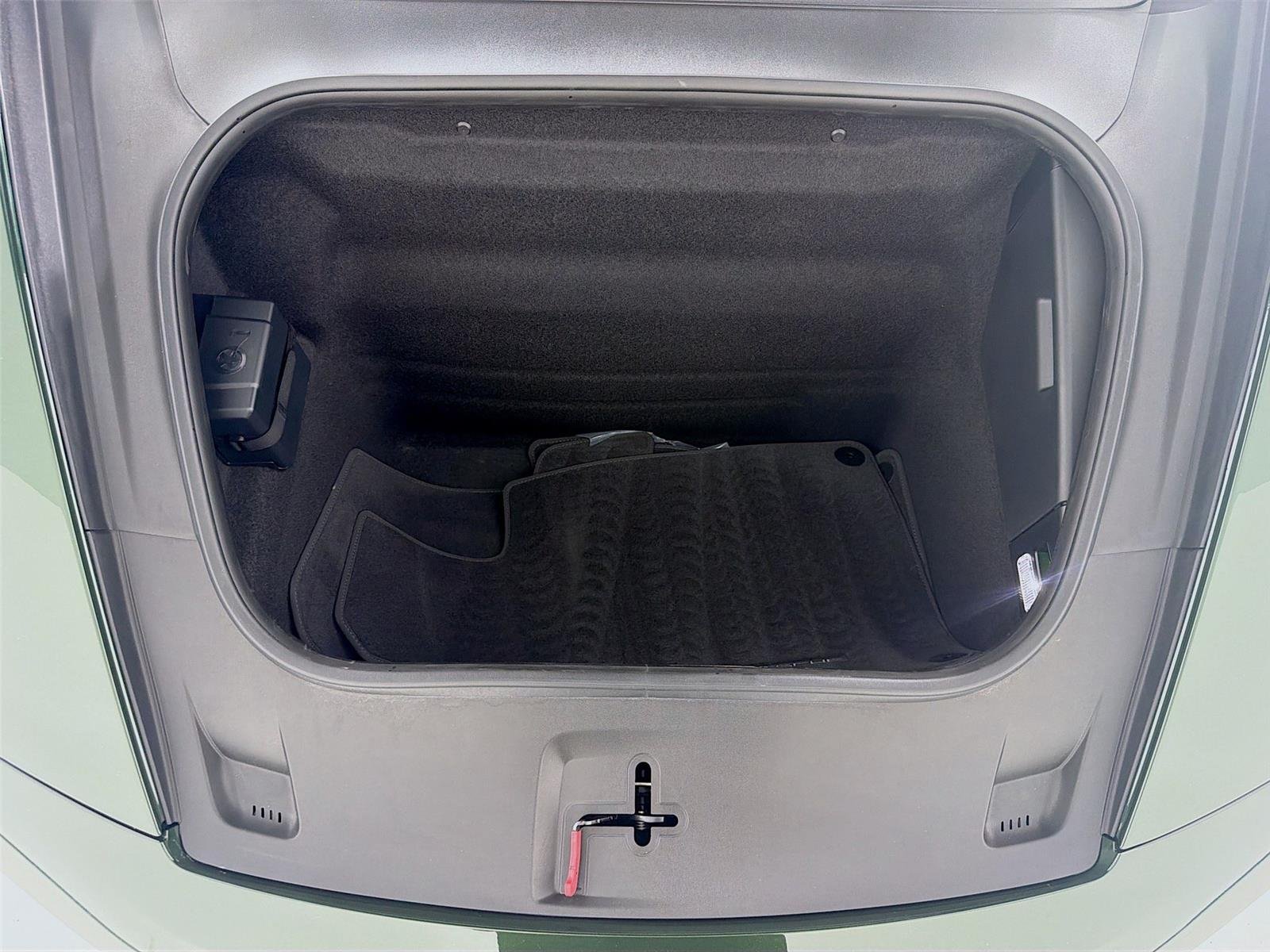 Used 2026  PORSCHE  image 28