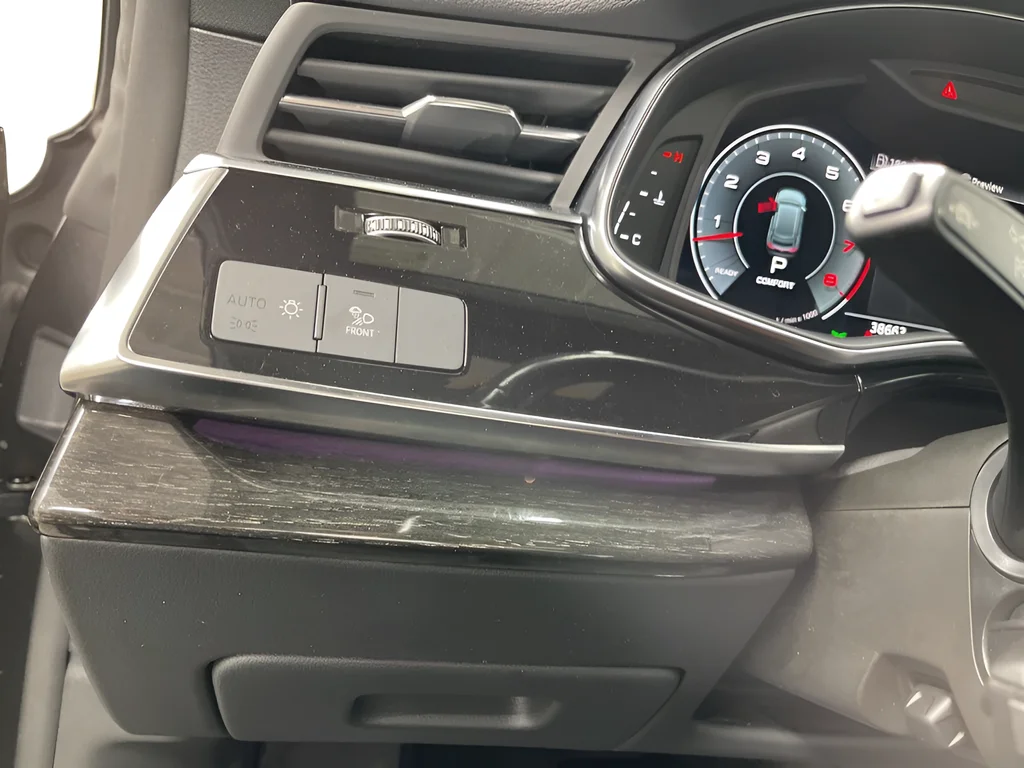 2022 Audi Q8 Premium Plus - Photo 7