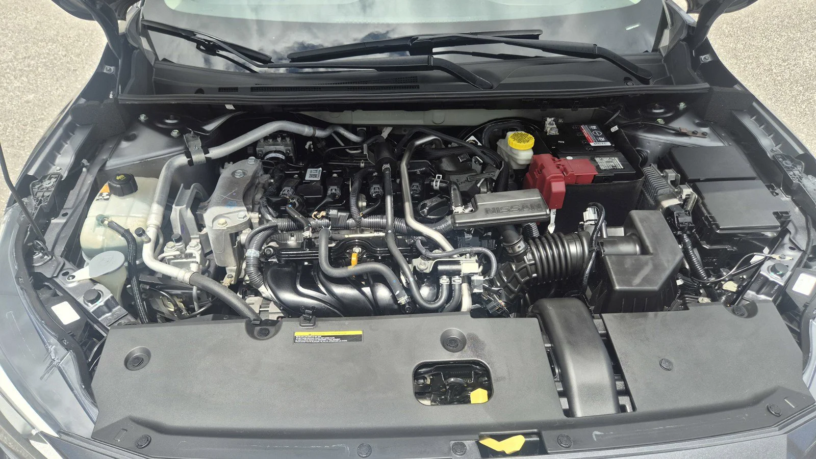 Used 2023 Gray Nissan S image 10