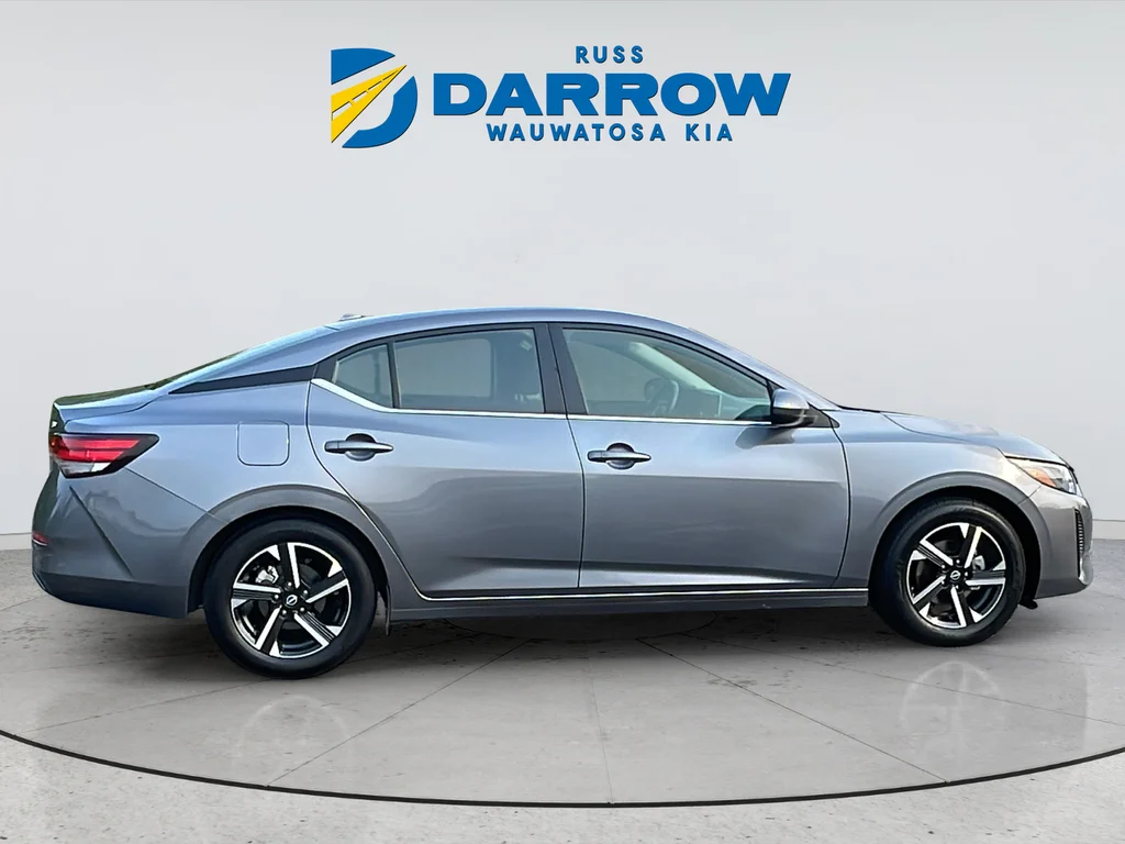 Used 2024 Gray Nissan SV image 6