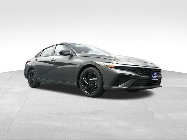 New 2026 Gray Hyundai SEL Sport image 29