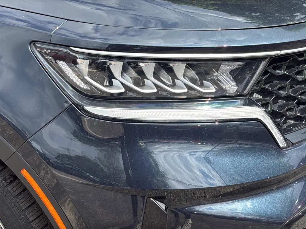 Used 2023 Blue Kia EX image 11