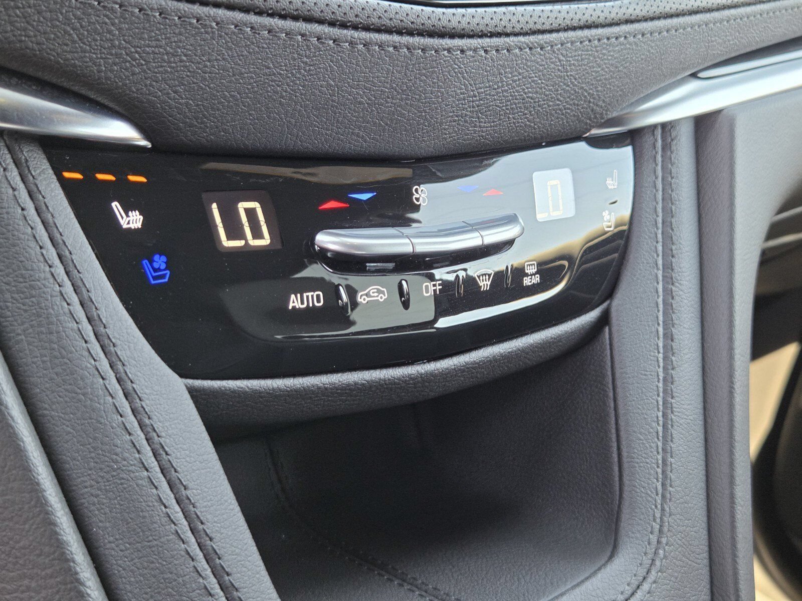 2026 Cadillac XT5 Premium Luxury - Photo 25