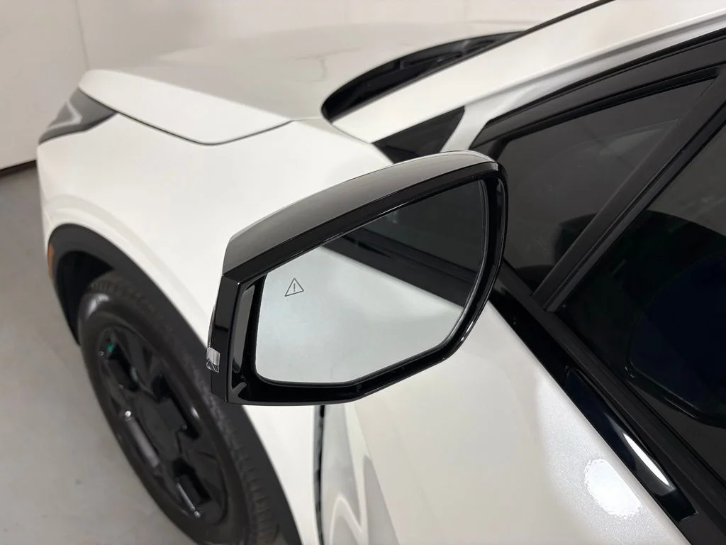 New 2027 White Kia X-Line image 13