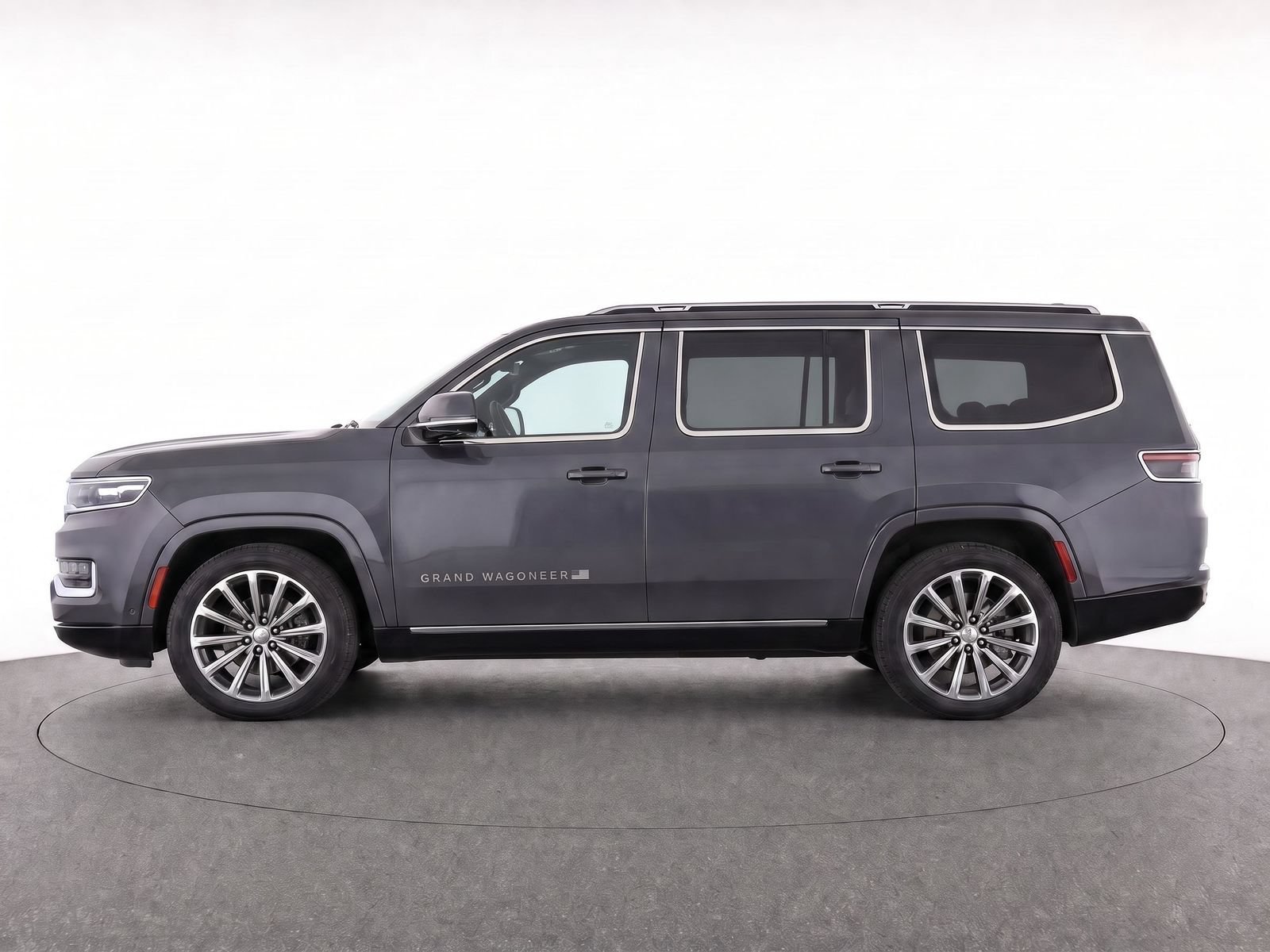 Used 2023 Baltic Gray Metallic Clearcoat Jeep Series II image 7