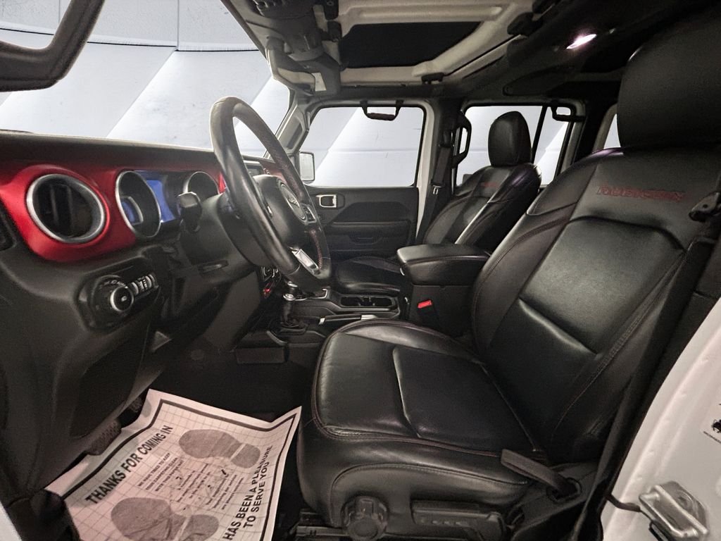 Used 2018 White Jeep Unlimited Rubicon image 7