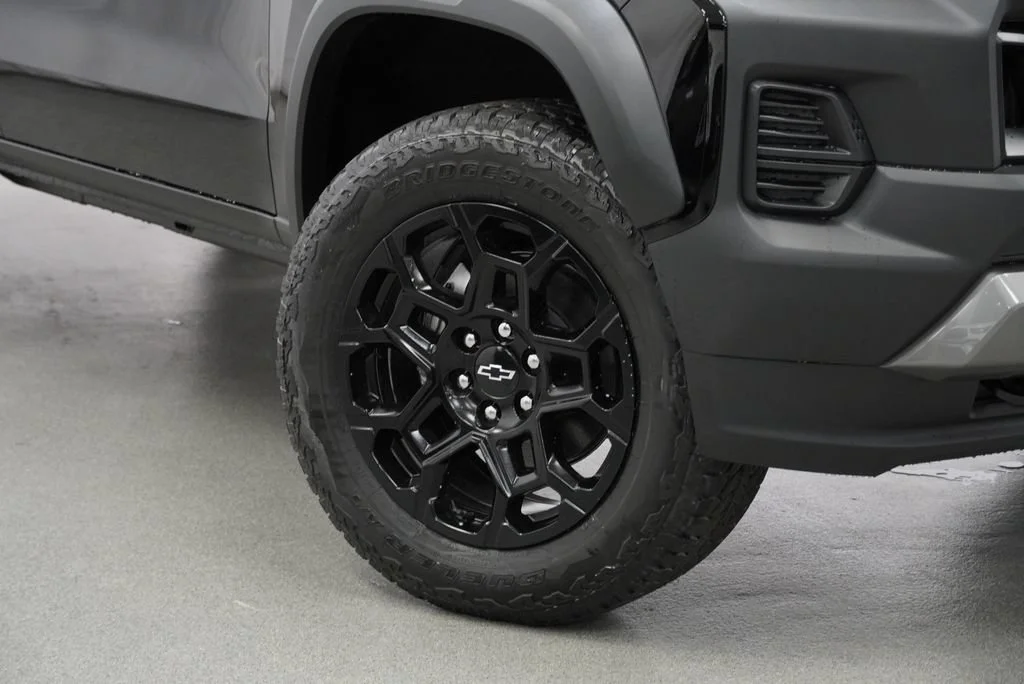 New 2026 Black Chevrolet Trail Boss image 10