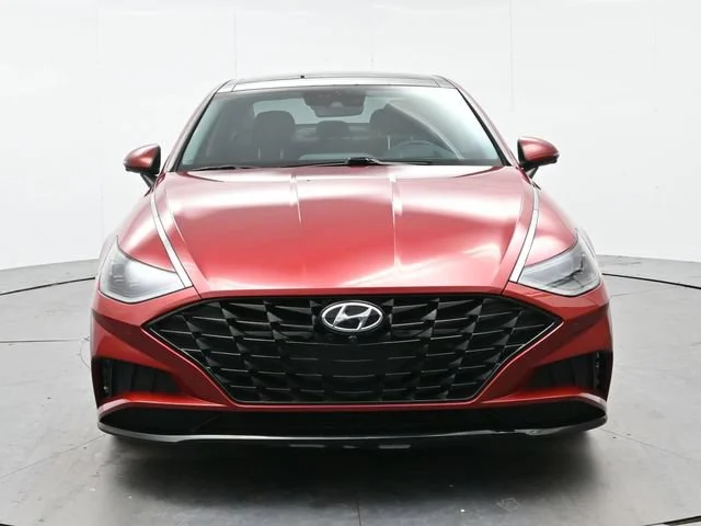 Used 2023 Ultimate Red Hyundai Limited image 2