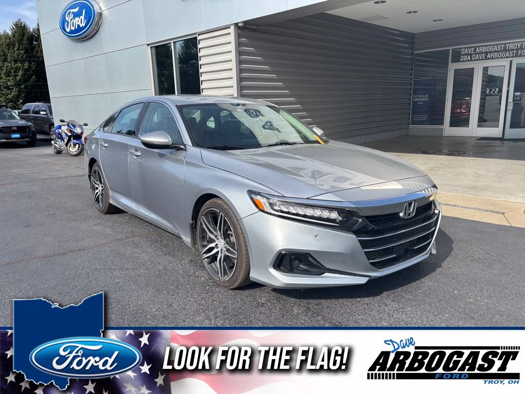 Used 2021 Silver Honda Touring 2.0T image 1