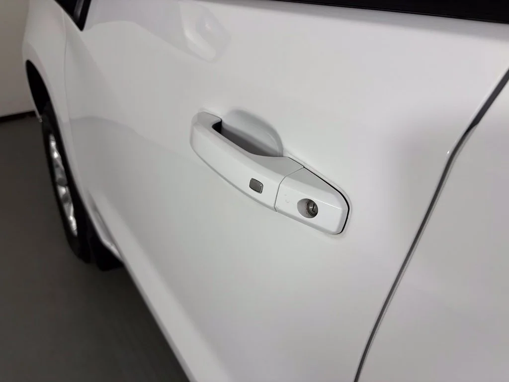 Used 2023 White Chevrolet LT image 13