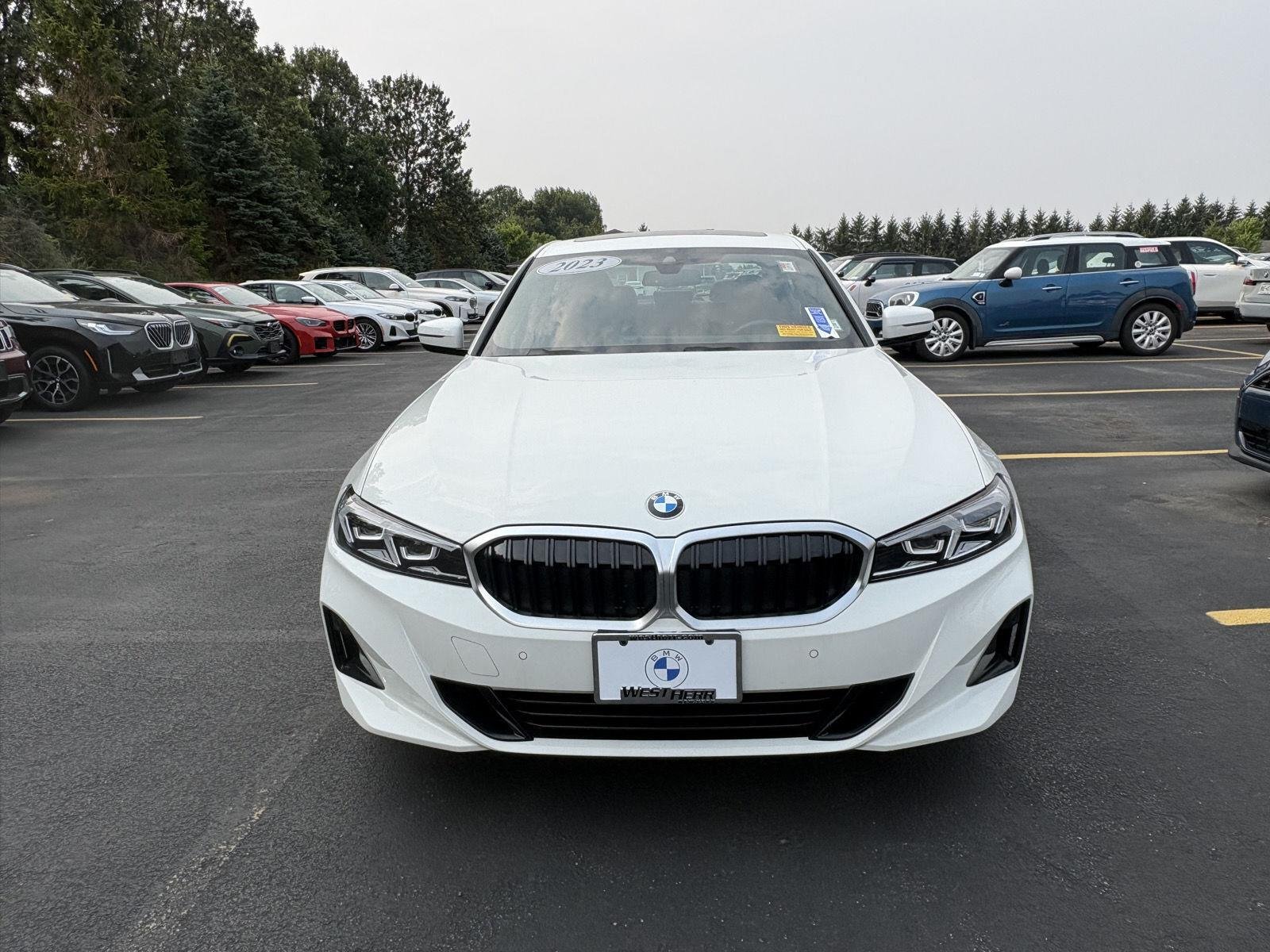 Used 2023 Alpine White BMW 330i xDrive image 2