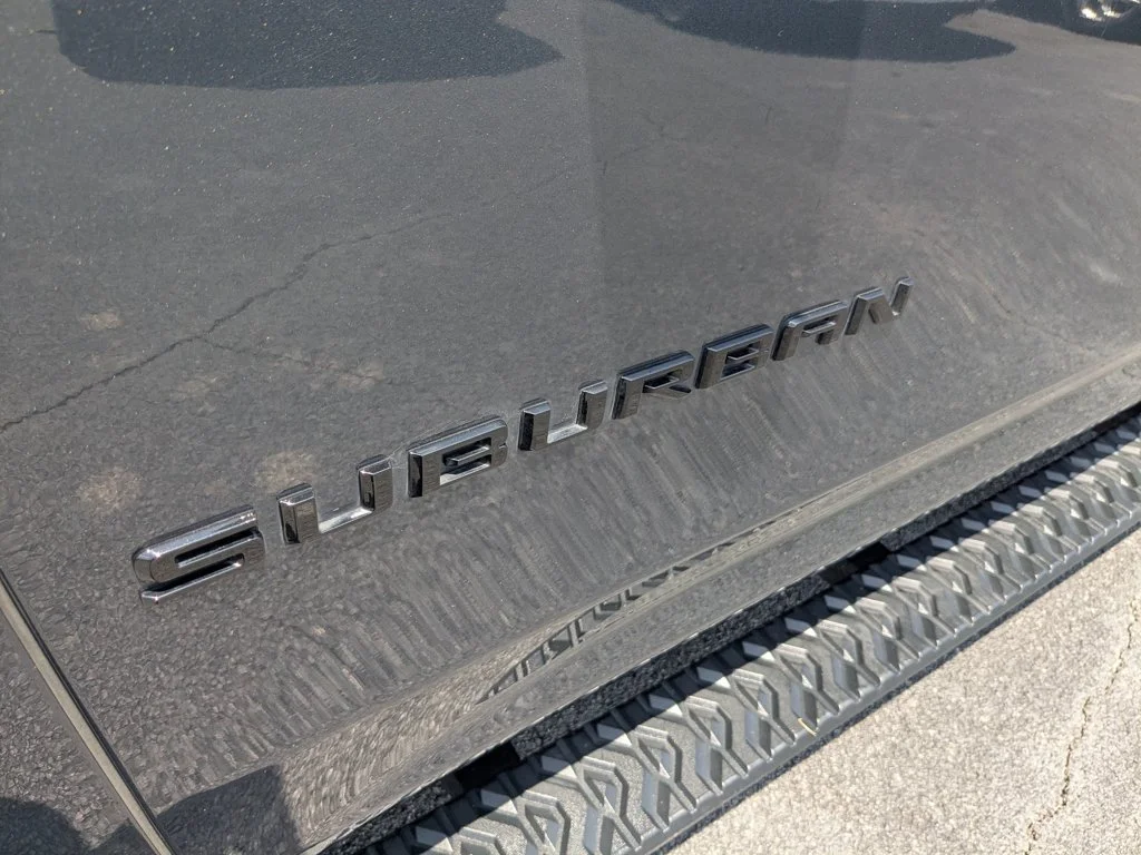 Used 2021 Shadow Gray Metallic Chevrolet Z71 image 37