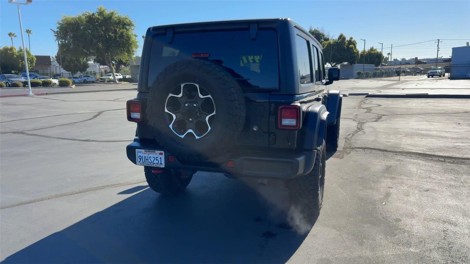 Used 2023  Jeep Rubicon image 2