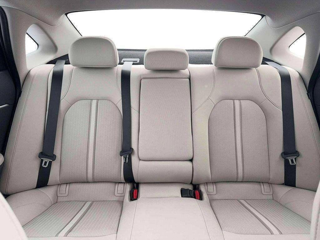 New 2026 Silver Hyundai SEL Sport image 16