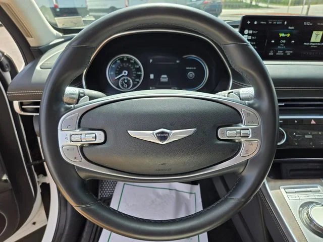 Used 2024 White Genesis 2.5T image 31