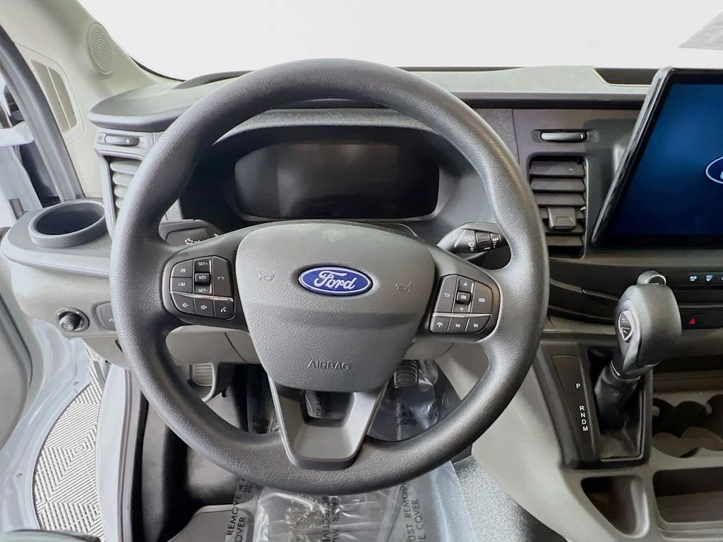 New 2026 Oxford White Ford Base image 7