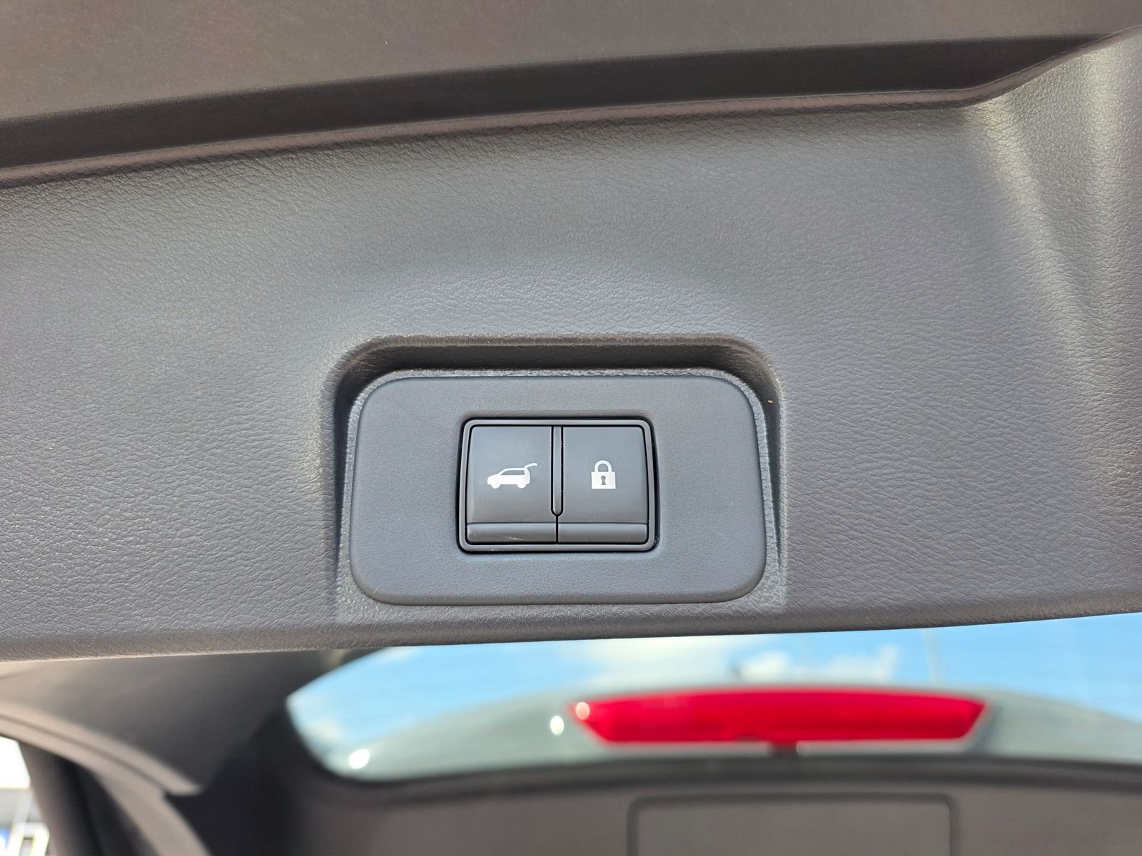Used 2023 Gray Nissan SL image 31