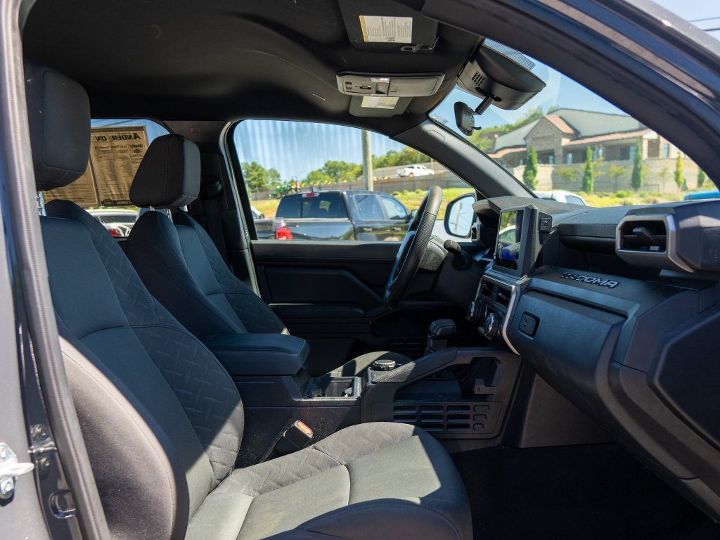 2024 Toyota Tacoma SR - Photo 18