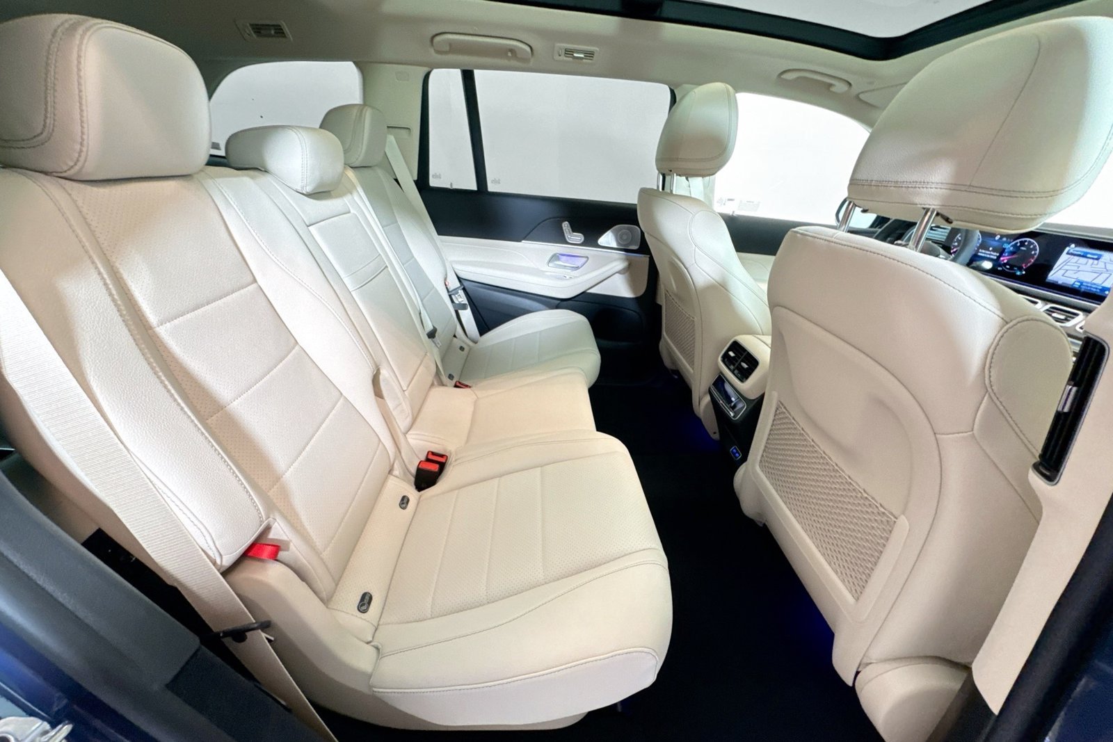 New 2026 Twilight Blue Metallic Mercedes-Benz GLS 450 image 26