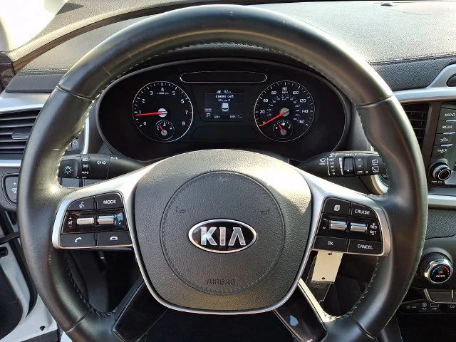 Used 2019 White Kia LX image 20