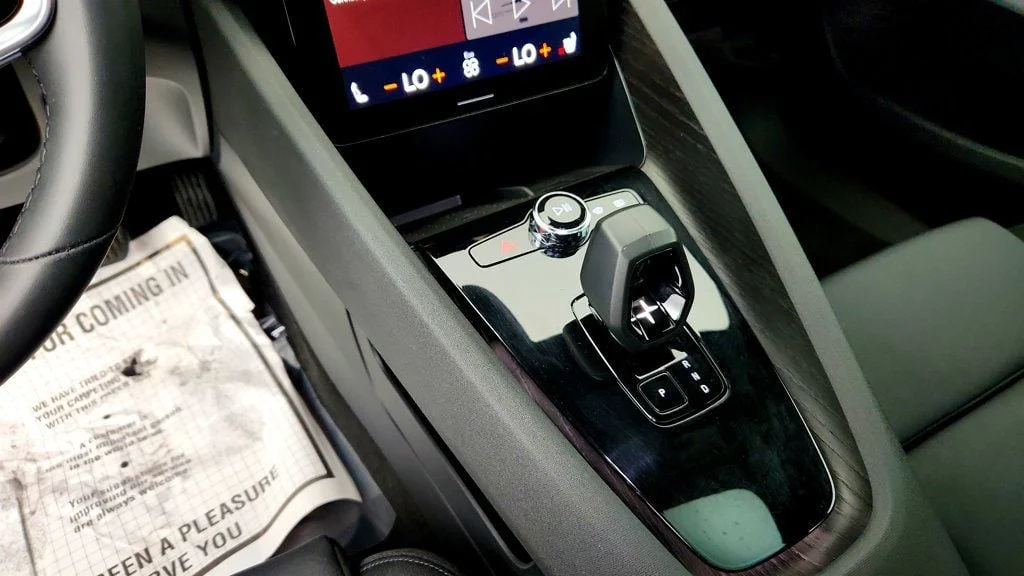 Used 2022 Moon Polestar Long Range Dual Motor image 17
