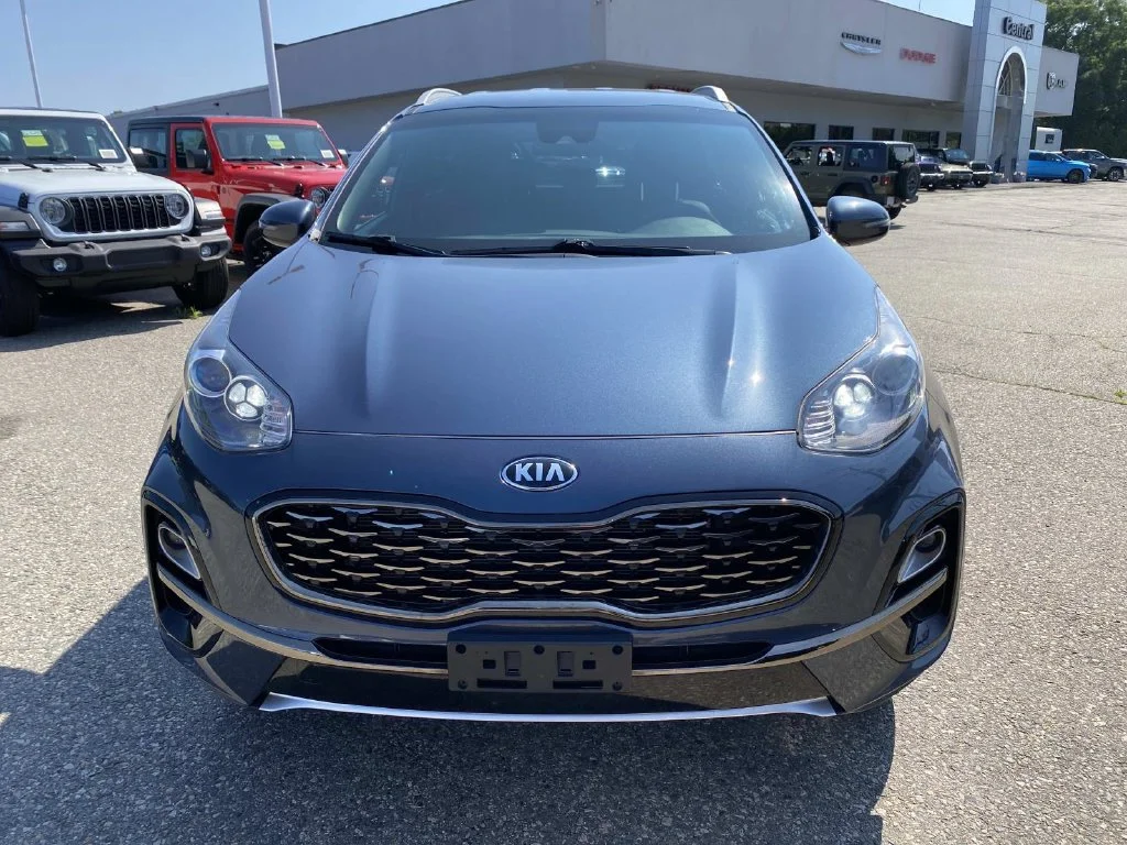 Used 2021 Blue Kia S image 9