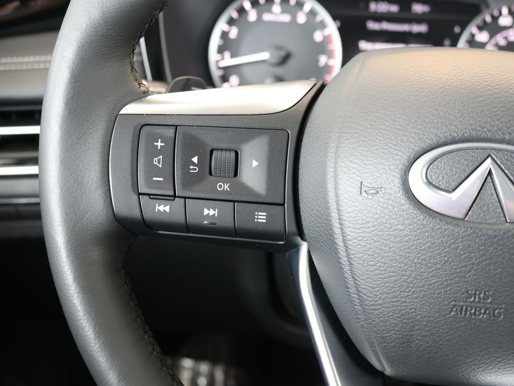 Certified Used 2025 Black INFINITI PURE image 55