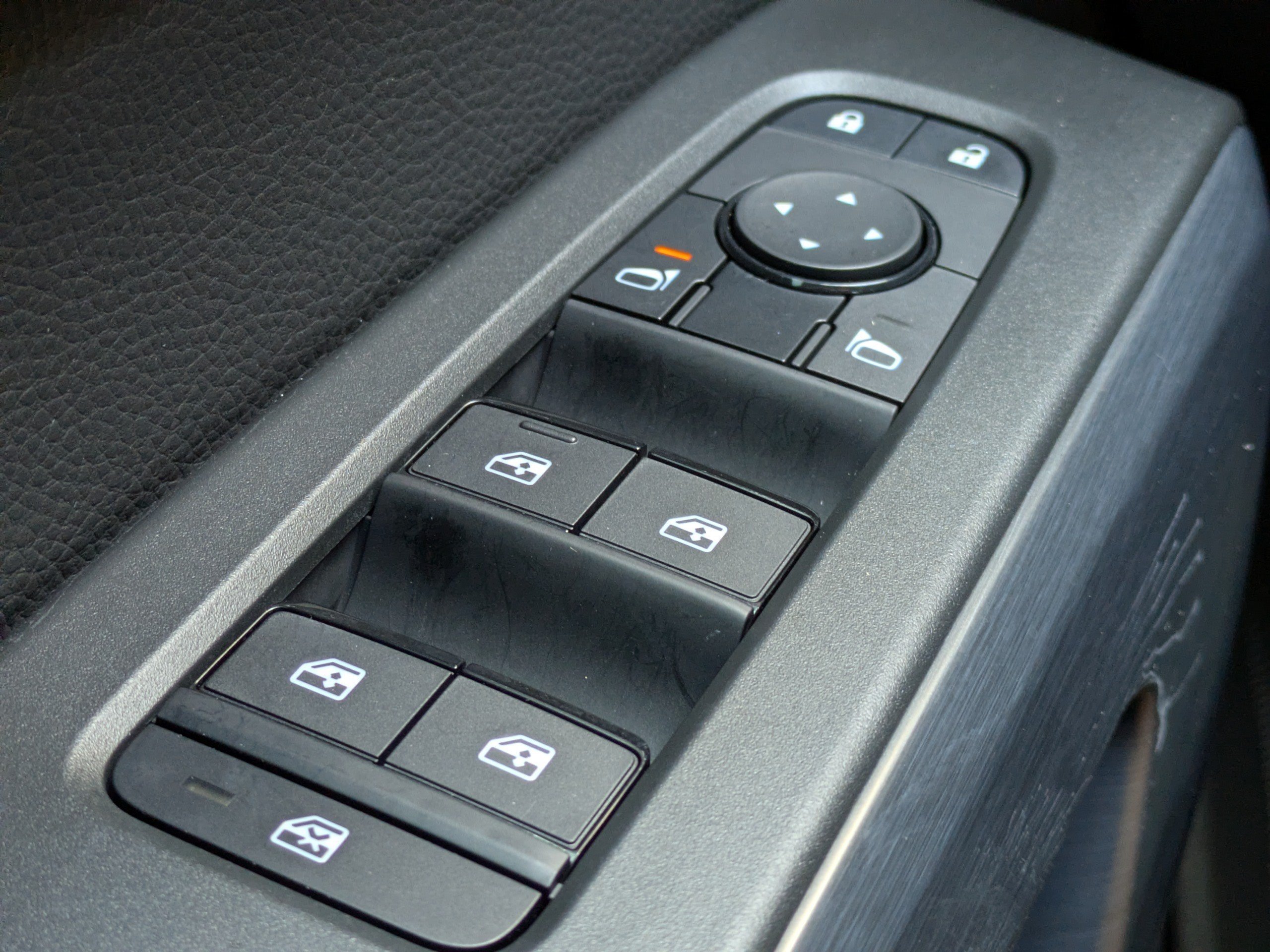 2024 Nissan Pathfinder Rock Creek - Photo 23