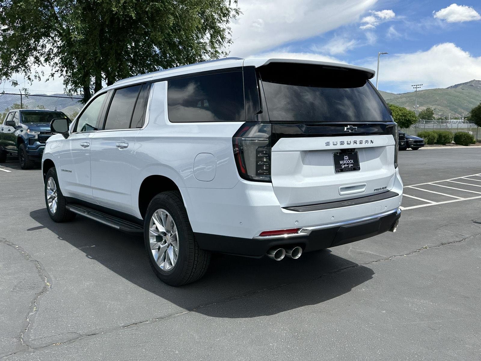 New 2026 Polar White Tricoat Chevrolet Premier image 12