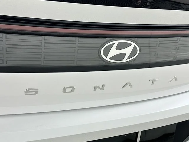New 2026 White Hyundai SEL image 24
