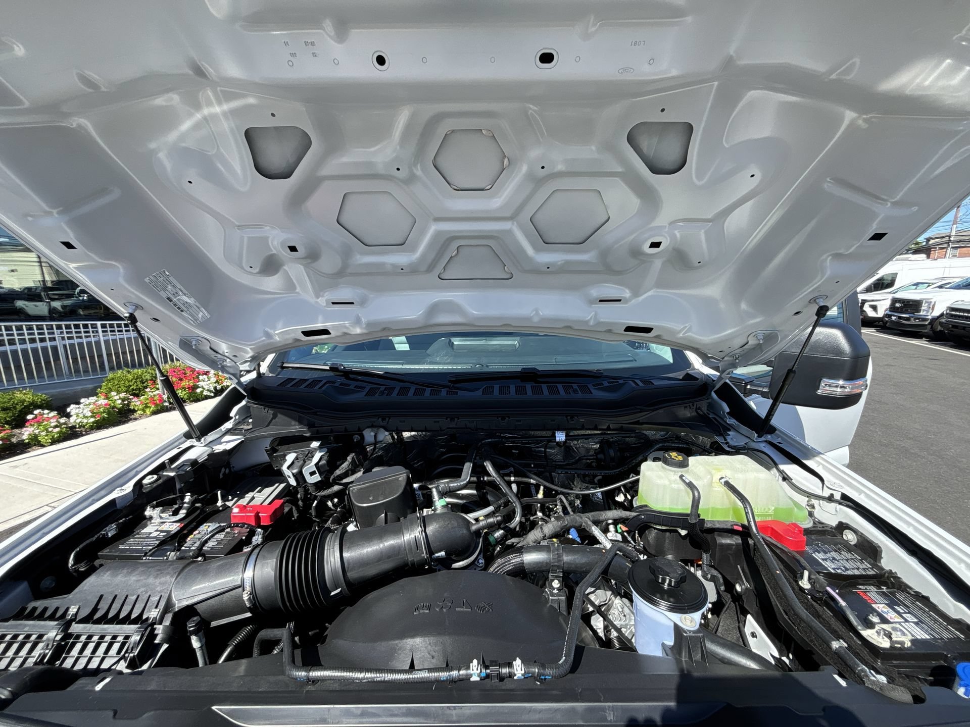 New 2027 Oxford White Ford F-350® XL image 16