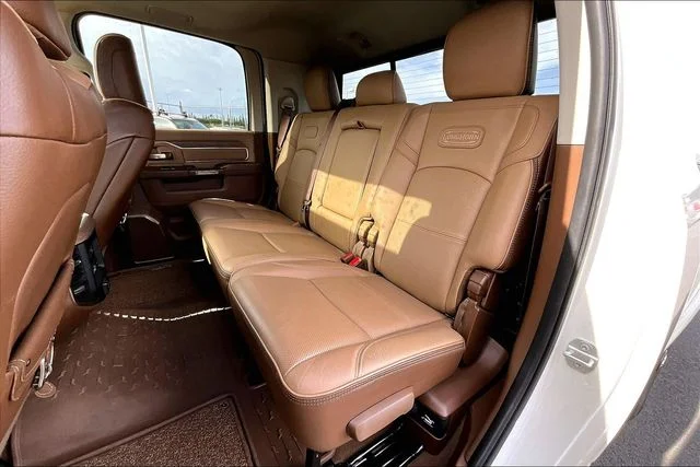 2024 RAM Ram 3500 Pickup Longhorn - Photo 28